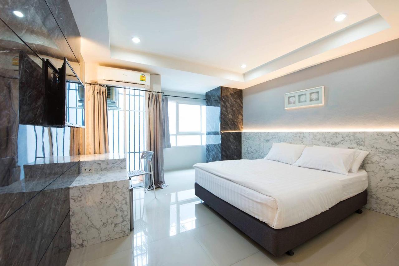 Nw Apartment Lasalle 59 Bangkok Esterno foto